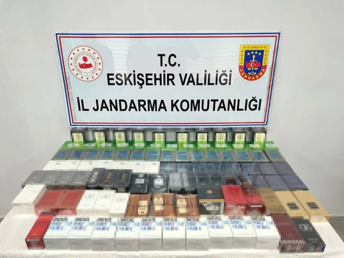 Eskişehir'de 550 Bin TL Değerinde Kaçak Parfüm Ele Geçirildi