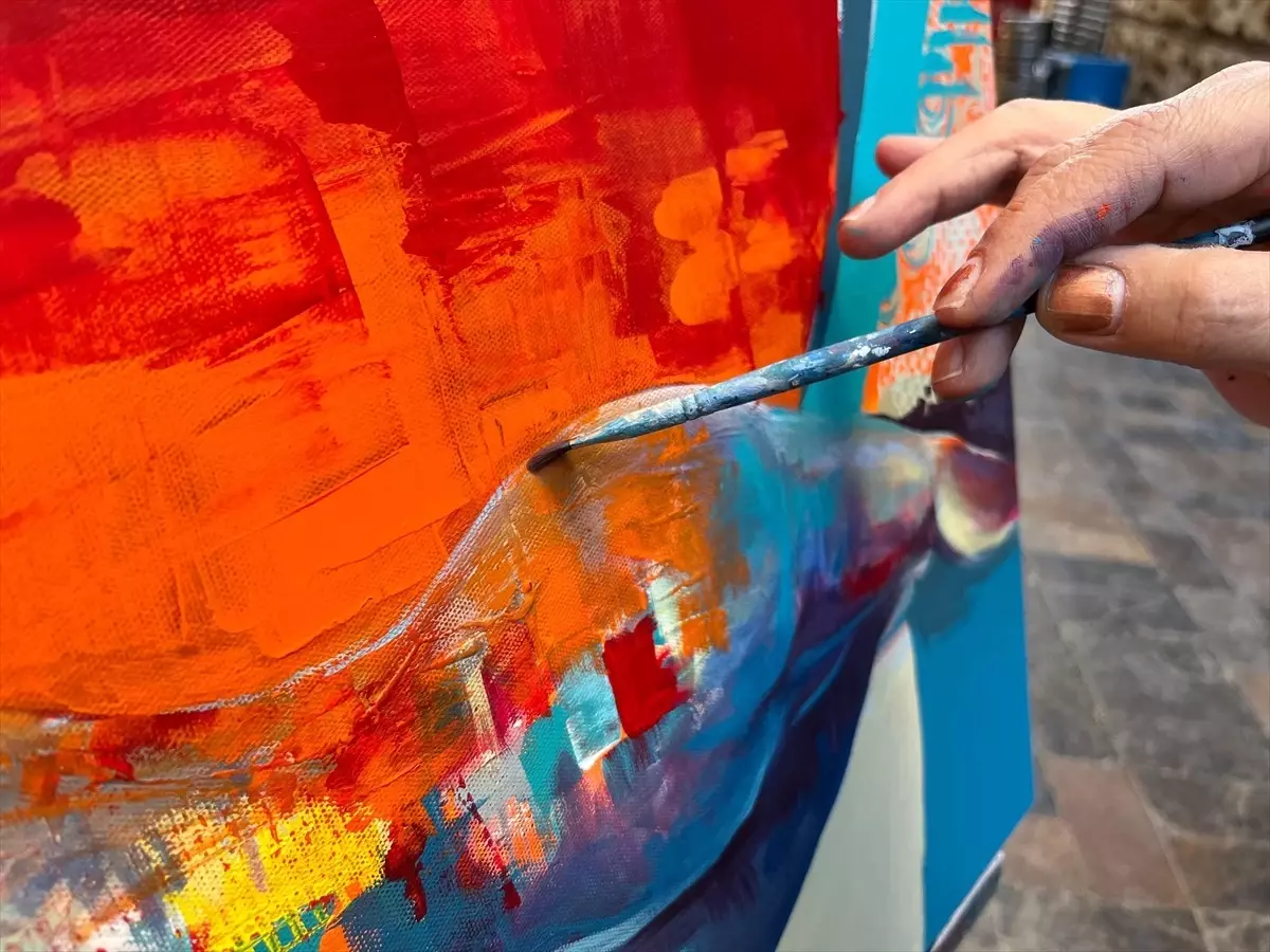 Antalya'da 'Art Is Now' Grubundan Resim Atölyesi