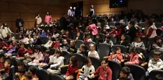 Bayburt'ta Kırsaldaki Çocuklar Sinema Keyfi Yaşadı