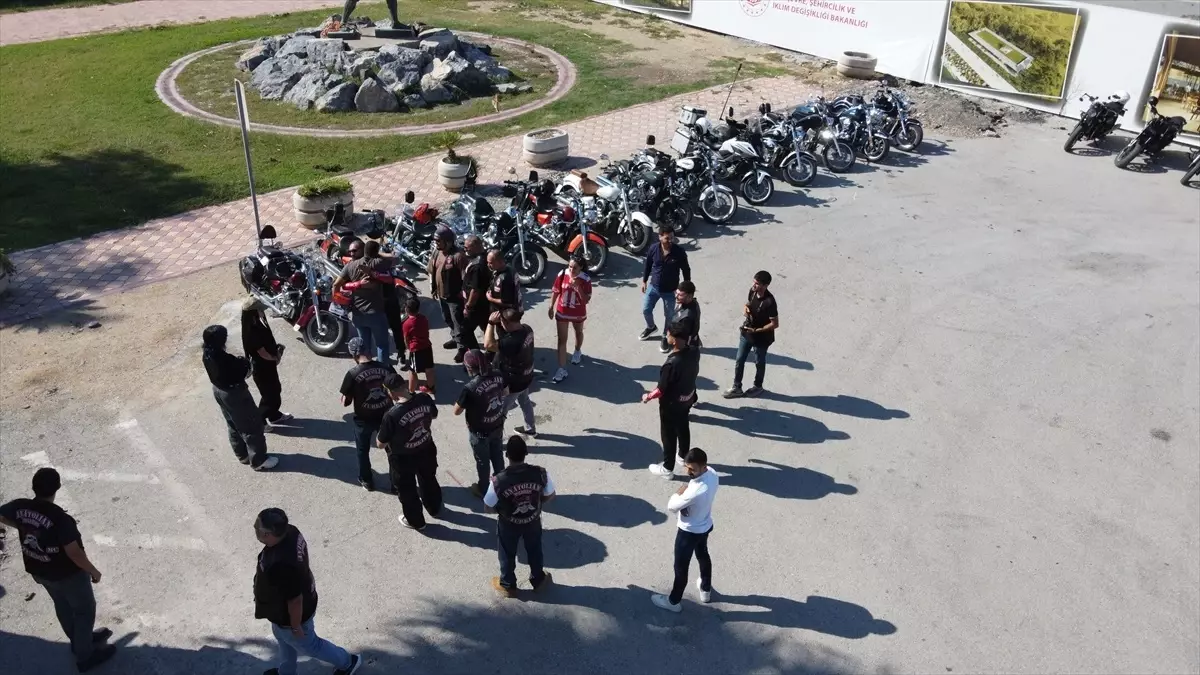 Motosikletlilerden DMD Hastası Fırat Miraç İçin Farkındalık Etkinliği