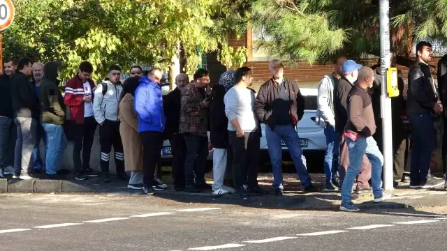 The sale of a 1000 lira product for 100 TL caused a stampede