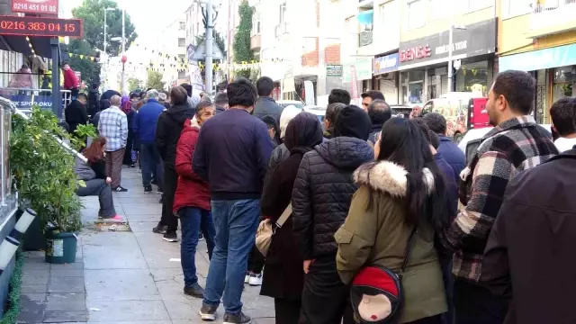 The sale of a 1000 lira product for 100 TL caused a stampede