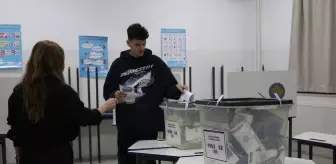 Kosova'da Yerel Seçimler Tamamlandı