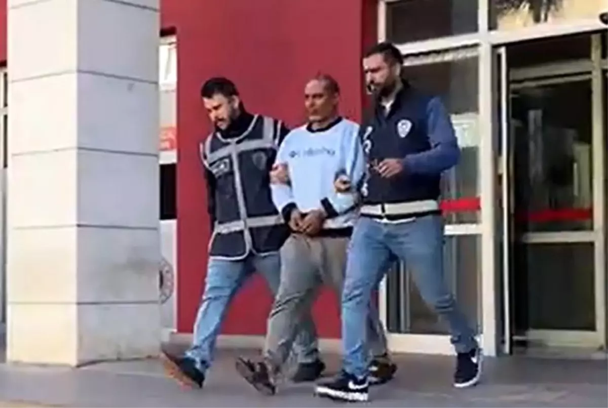 Eşini Tüfekle Vurarak Öldüren Zanlı Tutuklandı