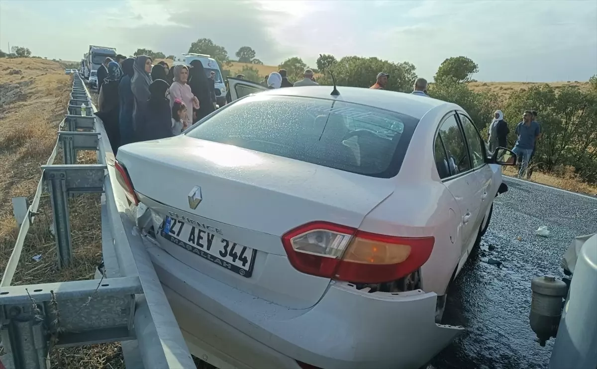 Mardin'de Trafik Kazası: 4 Yaralı