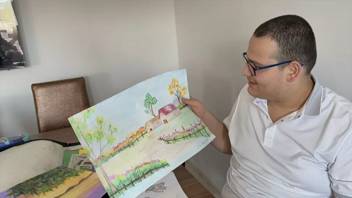 Atipik Otizmli Osman Karaca'nın Resimle Dolu Hayali