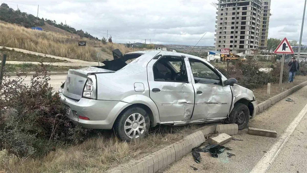 Kastamonu'da Takla Atan Otomobilde 2 Yaralı