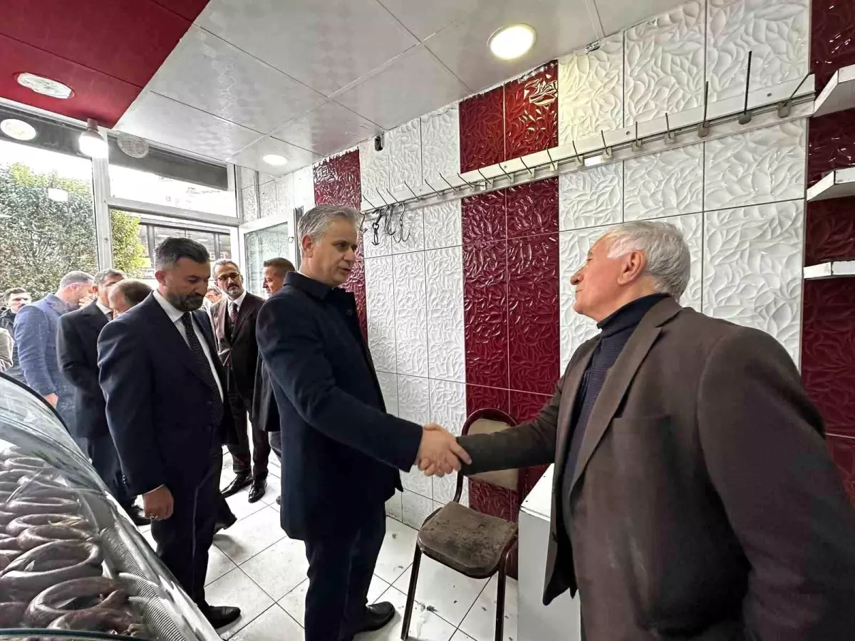 Türkiye Gazze'ye Yardım Göndermeye Başlıyor