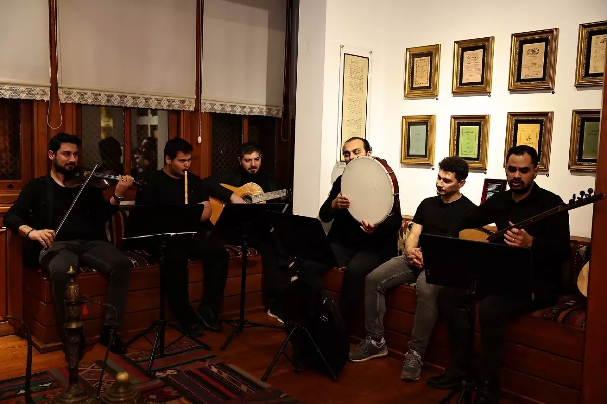 Bağcılar Belediyesi'nden Müzik Grubu: Beyefendiler