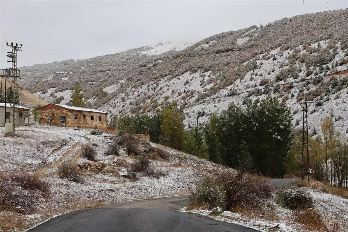 Bayburt, Rize ve Gümüşhane'de İlk Kar Yağışı