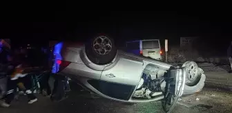 Sinop'ta Devrilen Otomobil Kazasında İki Yaralı