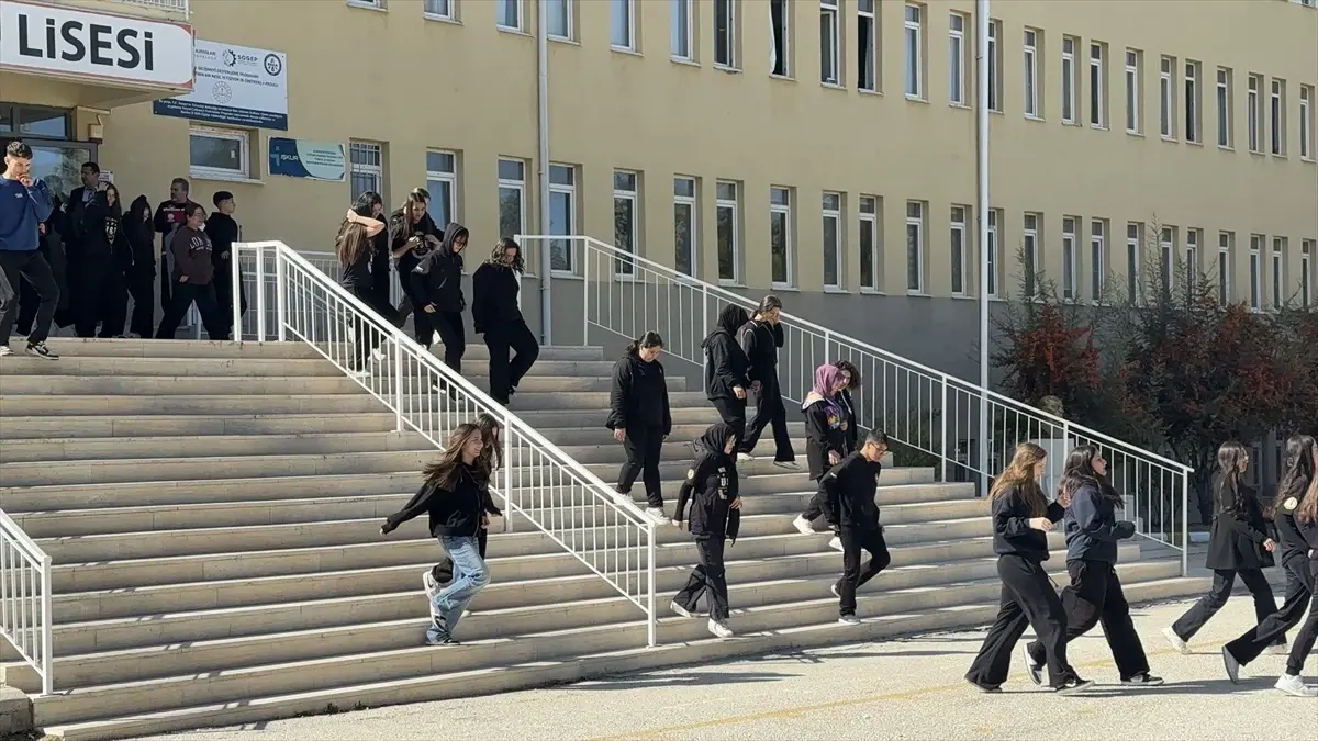 Burdur'da Tahliye Tatbikatı ile Afet Bilinci Arttırıldı