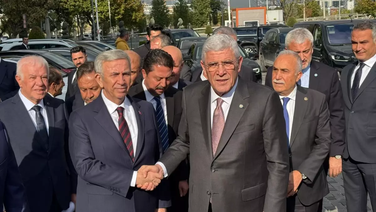 İYİ Parti Genel Başkanı Dervişoğlu, Mansur Yavaş'ı Ziyaret Etti