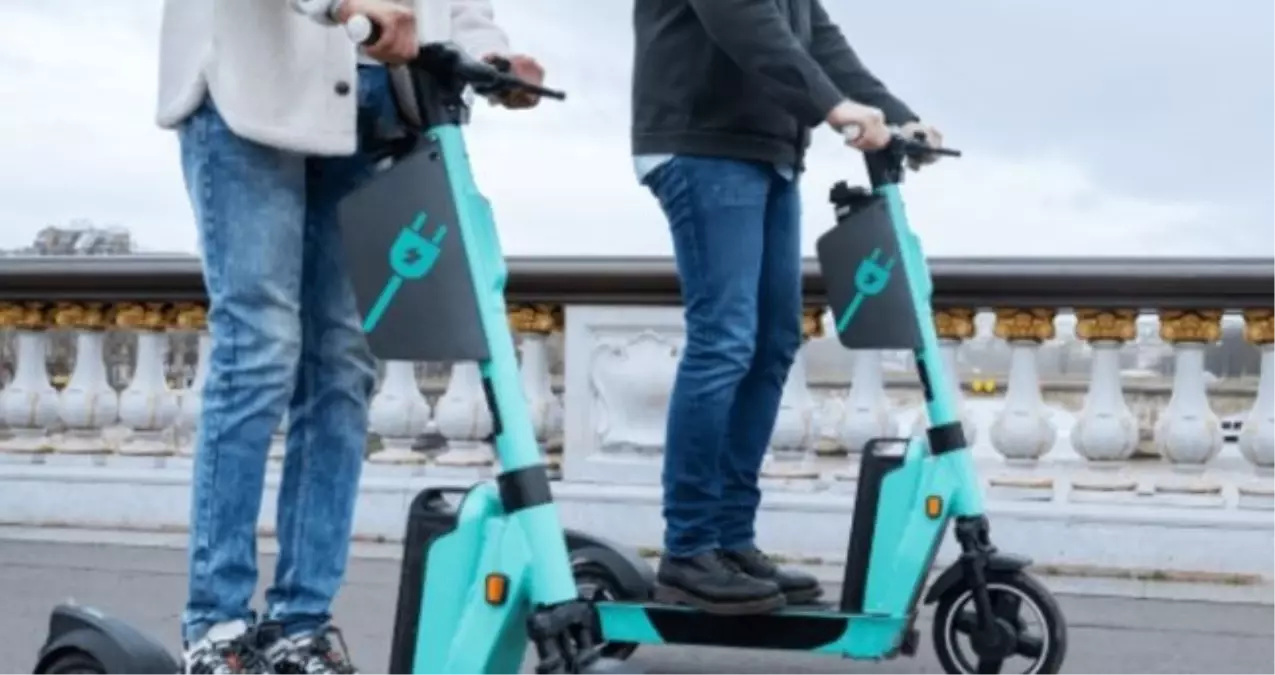 Elektrikli scooter kuralları nedir, kimler kullanabilir? 2025 elektrikli scooter için ehliyet, hız, güvenlik kuralları!