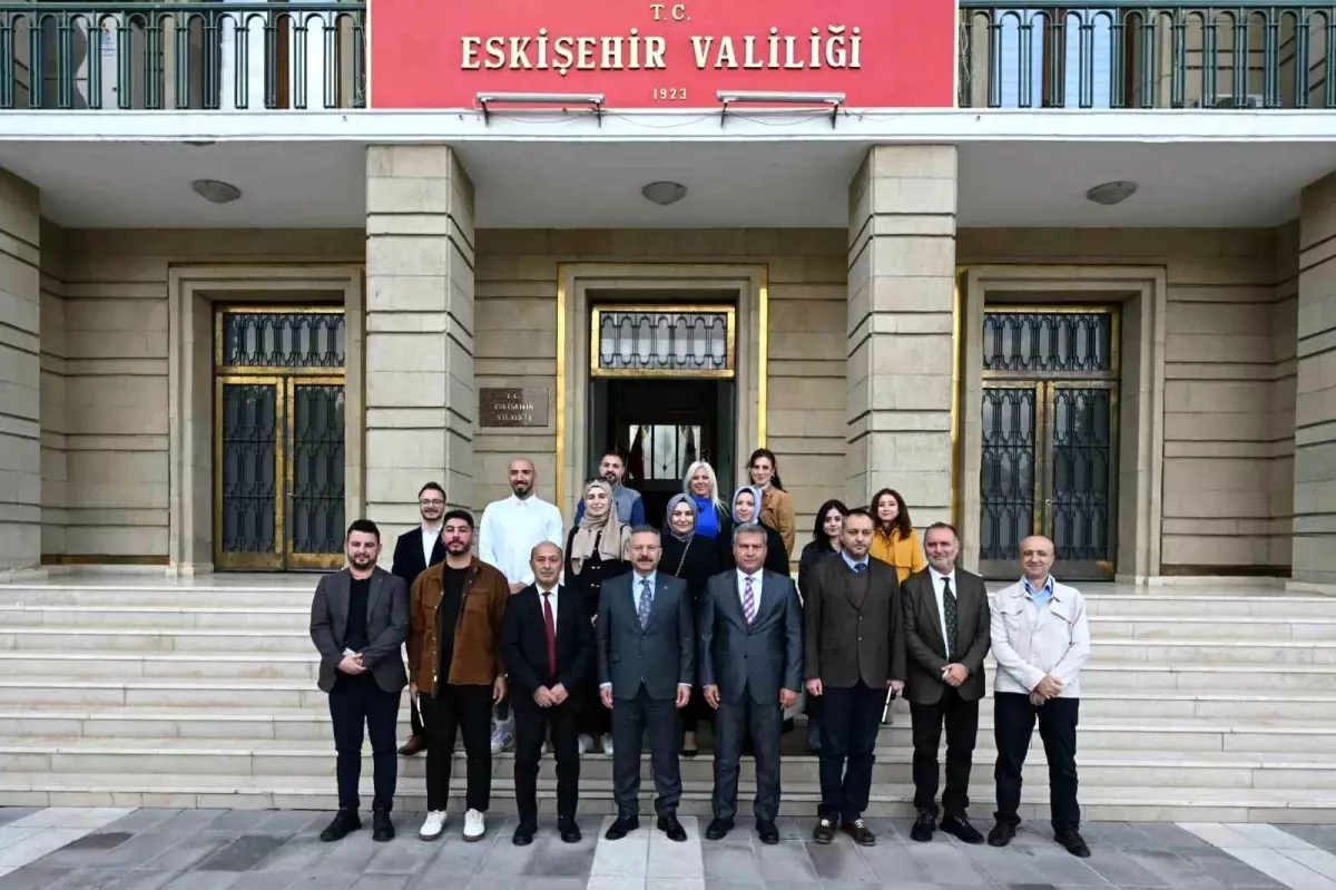 Eskişehir'de Basın Mensuplarına Kart Töreni