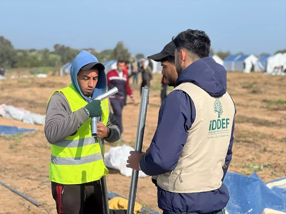İDDEF, Gazze'de Barınma Yardımları İçin İlk Etapta 500 Çadır Gönderdi