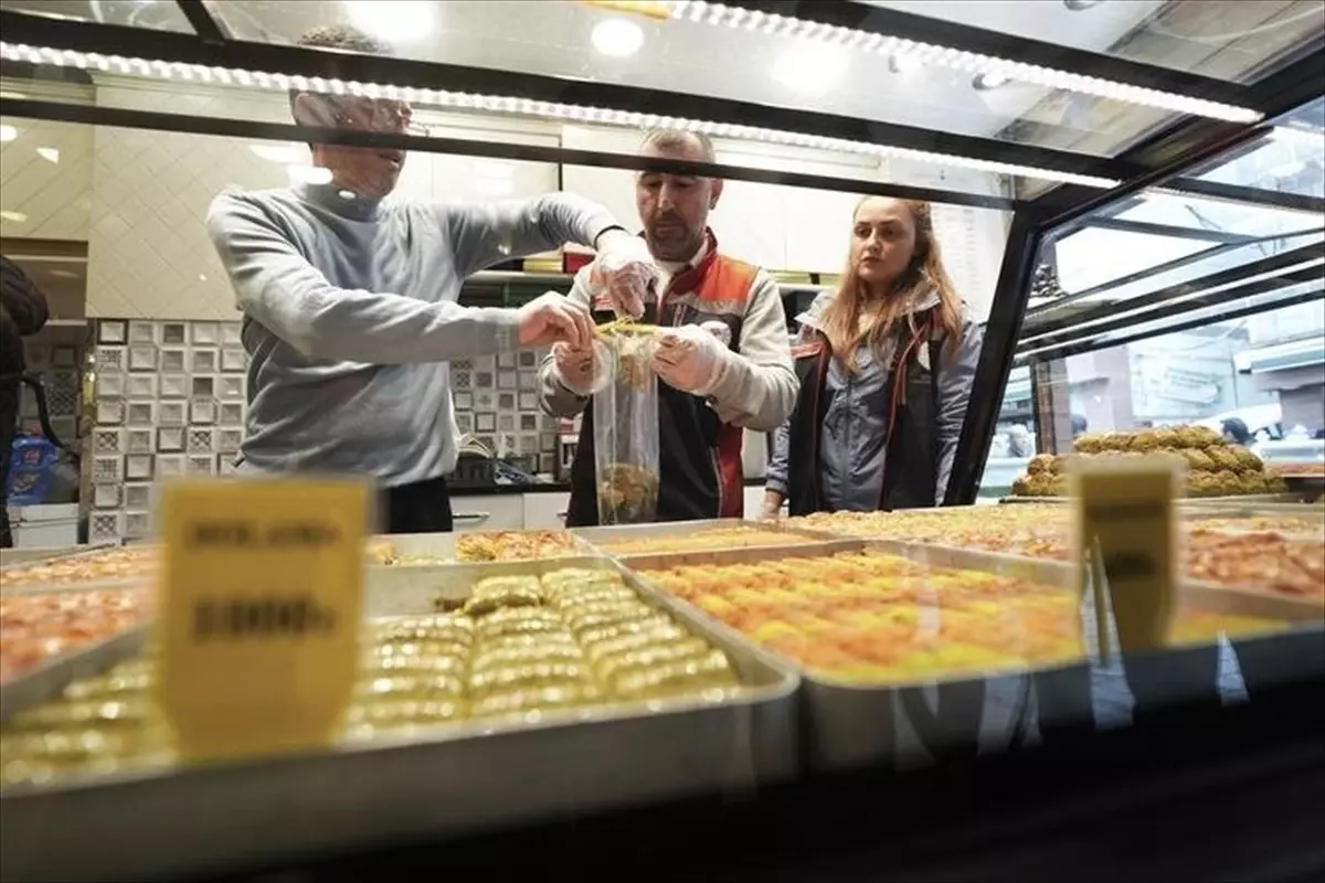 İstanbul'da Gıda Denetimlerinde 440 Milyon Lira Ceza Kesildi