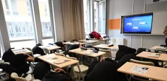 İstanbul'daki okullarda doğal afet farkındalığı için eş zamanlı tatbikat