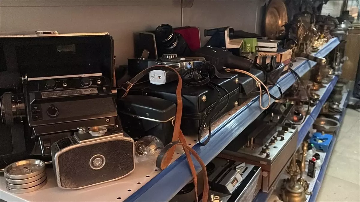 Tekirdağlı Kahveci, Kahvehanesini Antikacıya Dönüştürdü