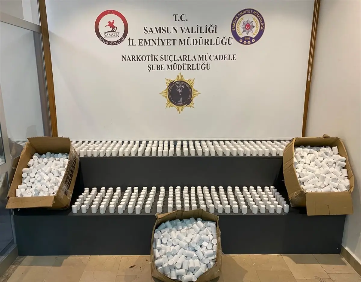 Samsun'da Uyuşturucu Operasyonu: 5 Gözaltı, 103 Bin Uyuşturucu Hap Ele Geçirildi