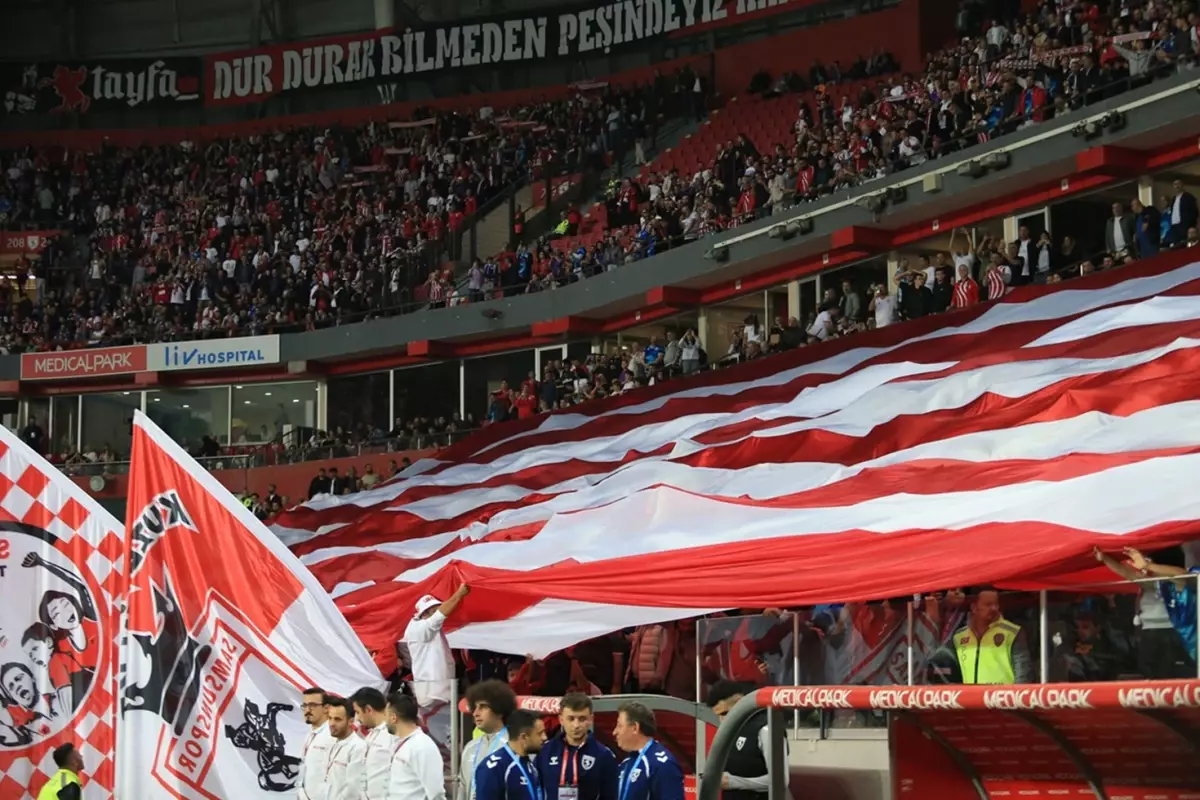 Samsunspor'dan kadın, öğrenci ve engelli taraftarlara jest