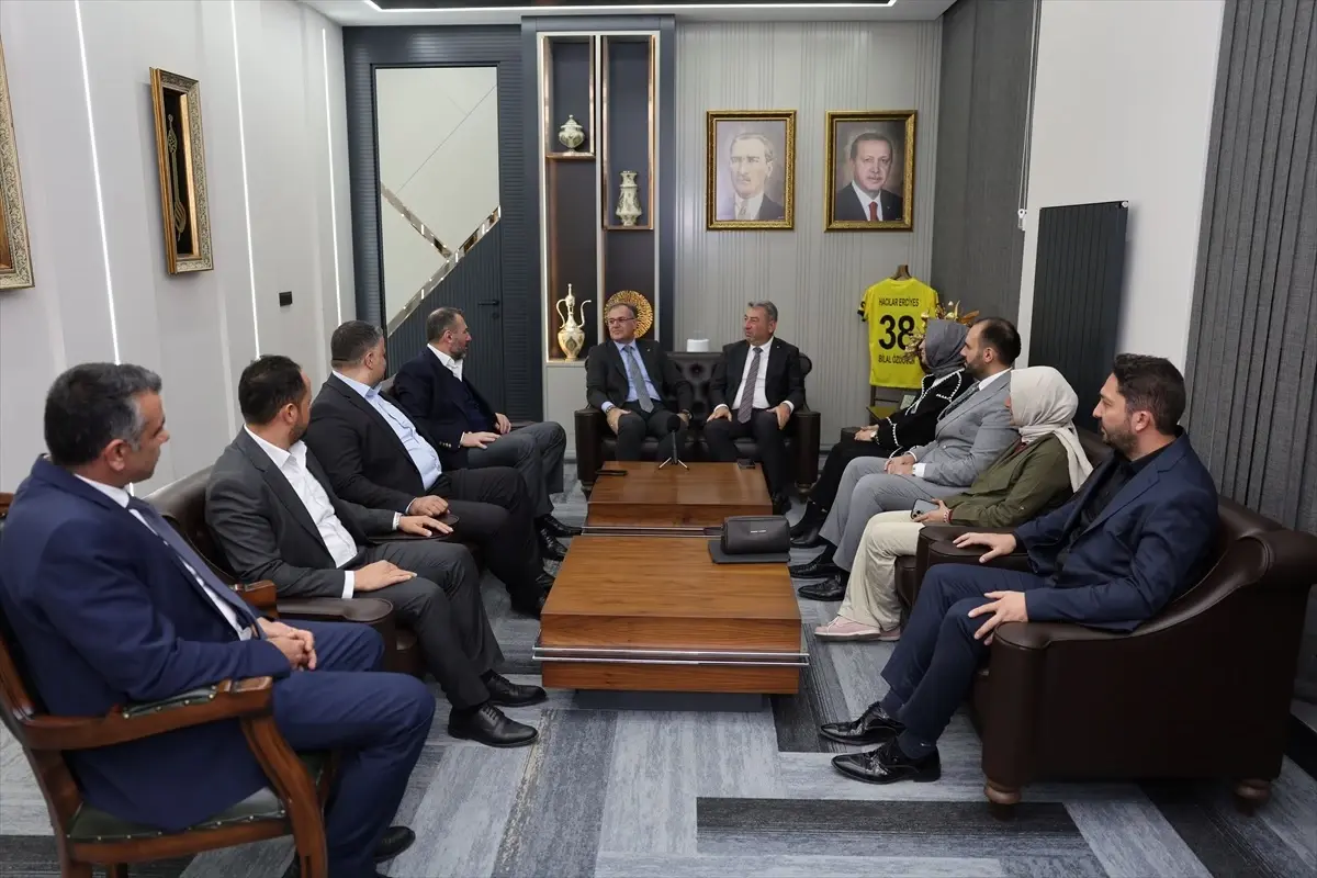 Hacılar Belediye Başkanı Özdoğan, Ekrem Görçeker ile Projeleri Görüştü