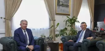 Özgür Özel'den Mansur Yavaş'a Destek