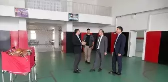 Cizre Kaymakamı Spor Lisesini Ziyaret Etti