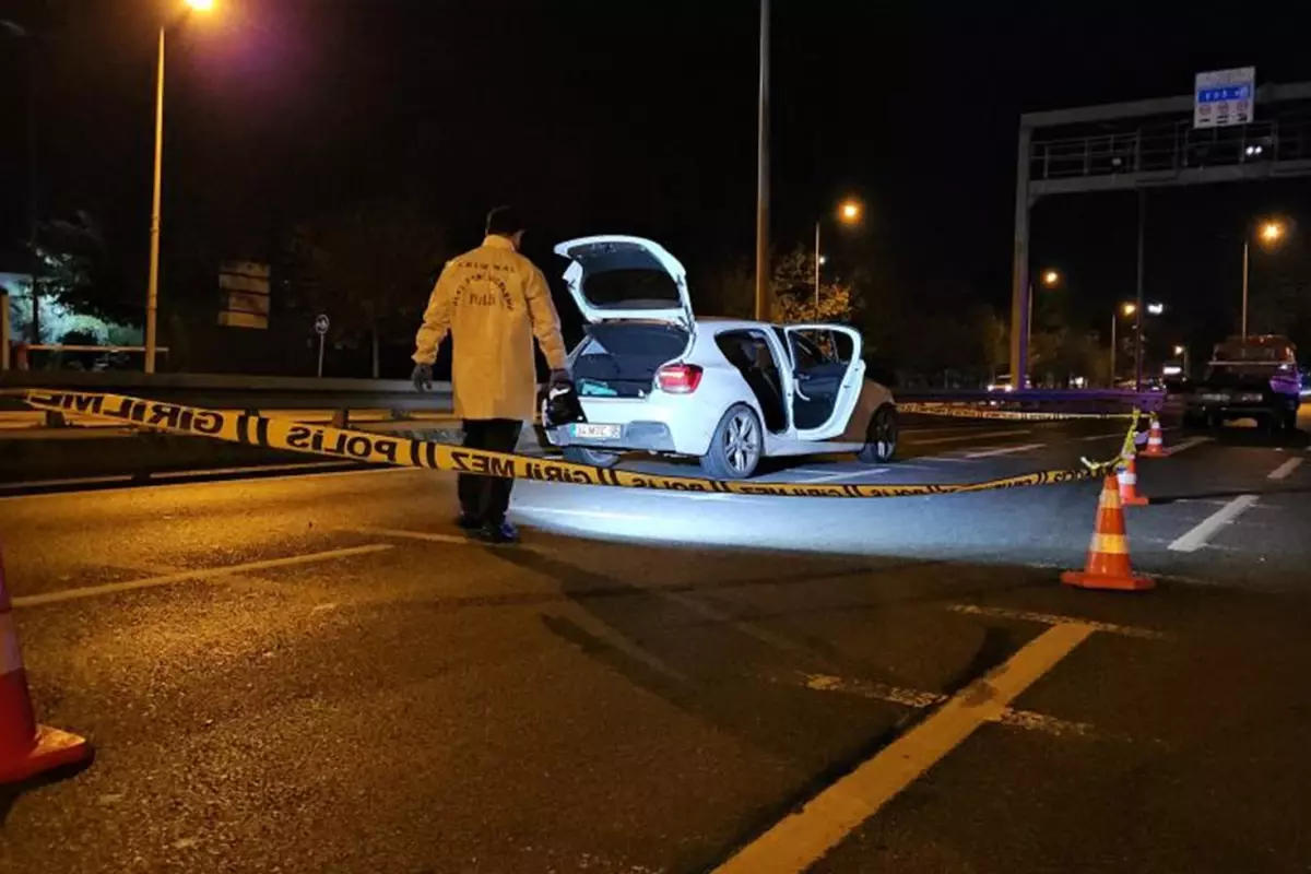 'Dur' ihtarına uymadı, polise bıçak gösterince vuruldu