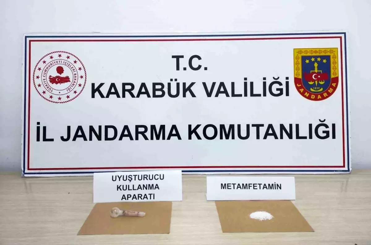 Karabük'te Uyuşturucu Operasyonu: 3 Gözaltı