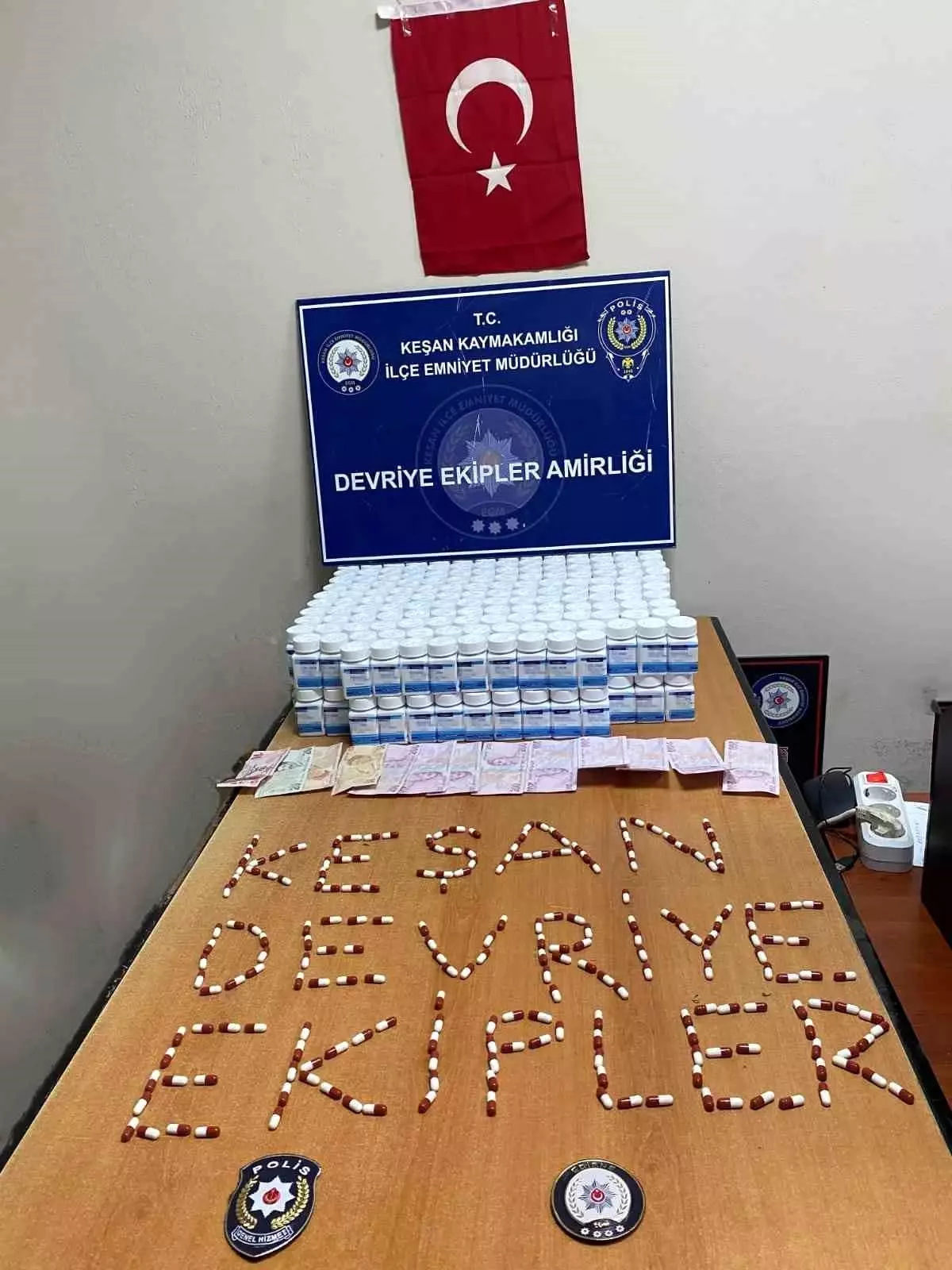 Keşan'da Park Halindeki Araçta Uyuşturucu Ele Geçirildi, 1 Gözaltı