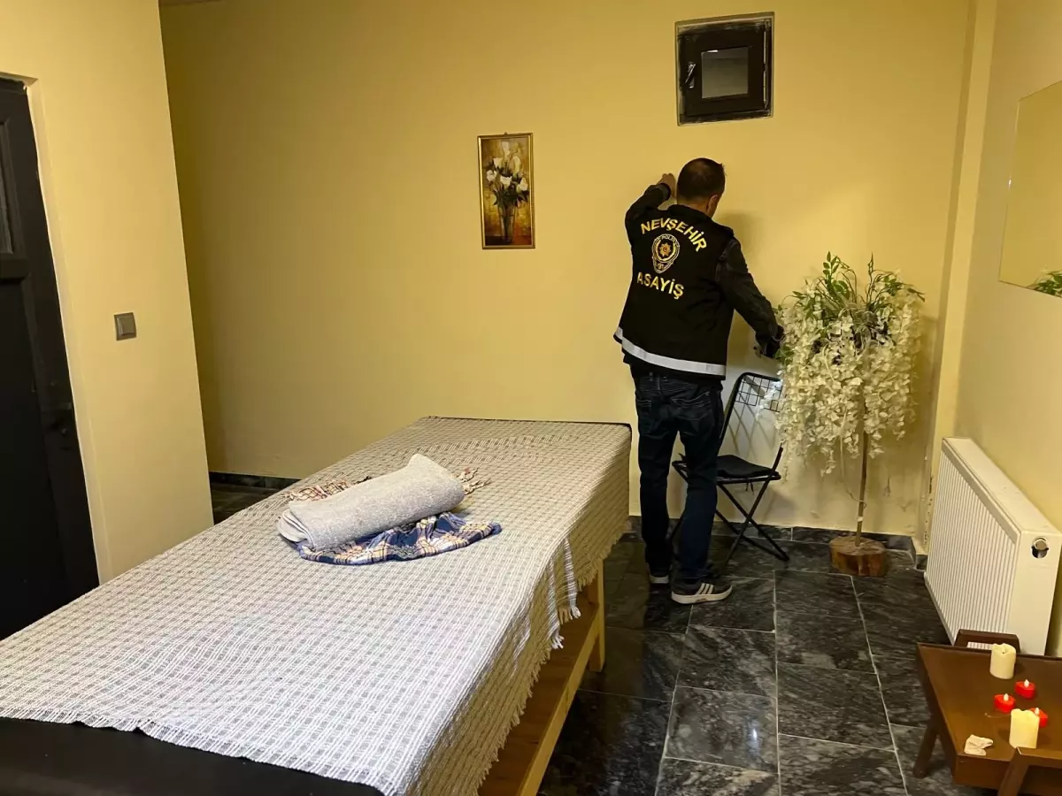 Nevşehir'de Fuhuş Operasyonu: 5 Gözaltı, 6 Kadın Kurtarıldı