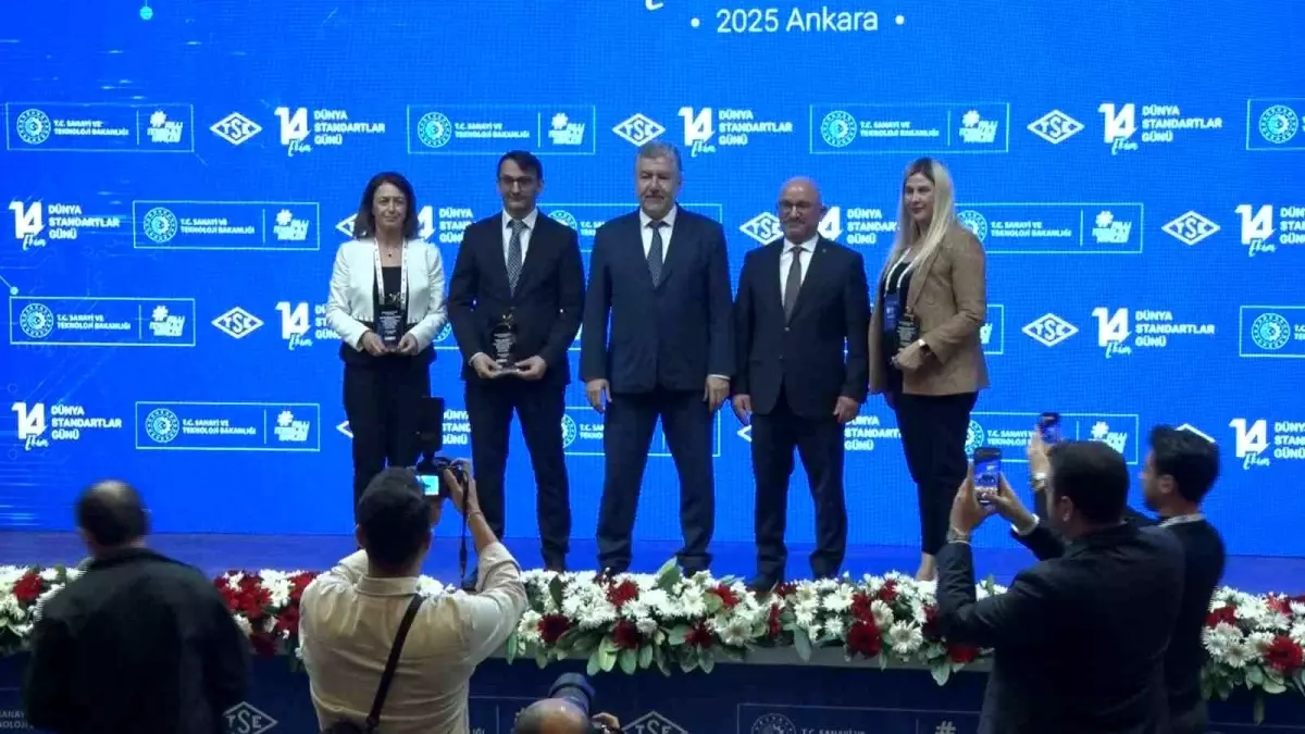 Dijital Güven ve Yapay Zeka Temasıyla Standartlar Günü