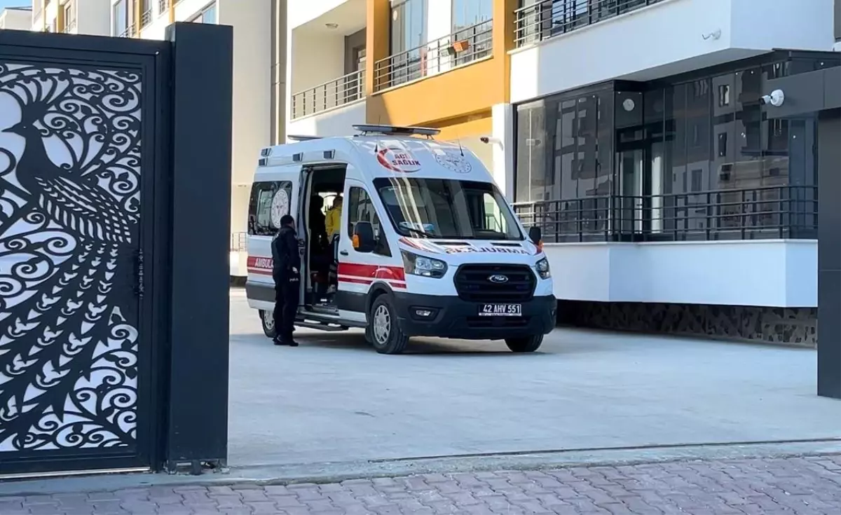 Konya'da Tabancayla Oynayan Kişi Yaralandı