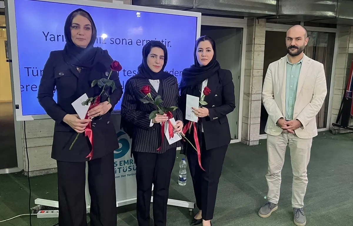 Tahran'da Türkçe Bilgi Yarışması Düzenlendi