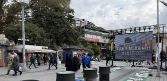 Üsküdar'da Gazze'ye destek için 'İzlemek Yetmez' etkinliği düzenlendi
