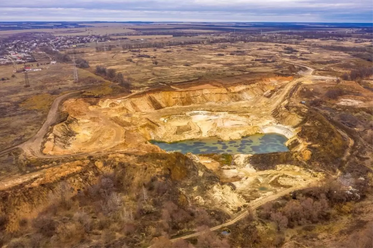 Venezuela'da Altın Madeni Çöktü: 14 İşçi Hayatını Kaybetti