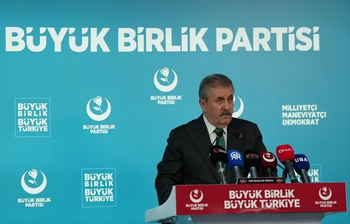 Mustafa Destici: Katil Netanyahu ve Savaş Kabinesi Yargılanmalı