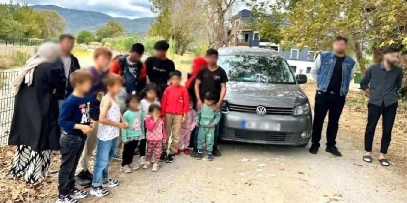 Çanakkale'de Göçmen Kaçakçılığı Operasyonu: 9 Gözaltı, 2 Tutuklama