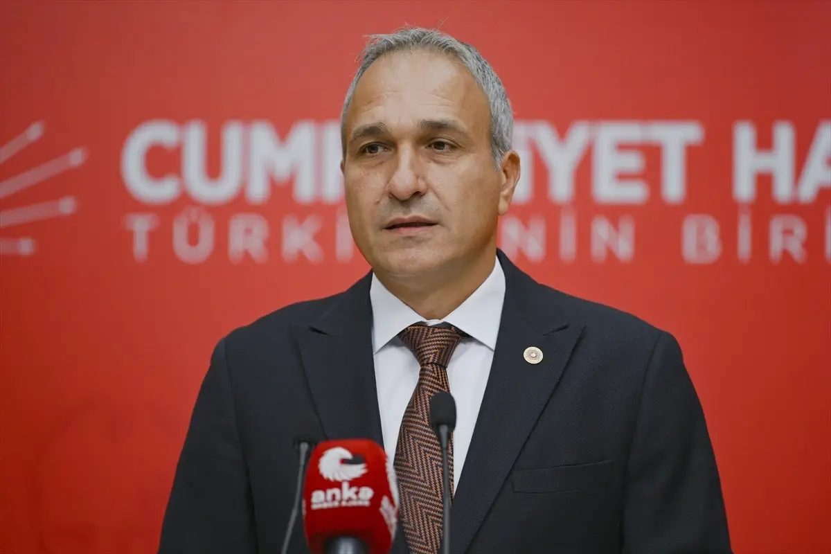 CHP'li Özçağdaş: Zorunlu Eğitim Geleceğimiz İçin Hayati Öneme Sahip