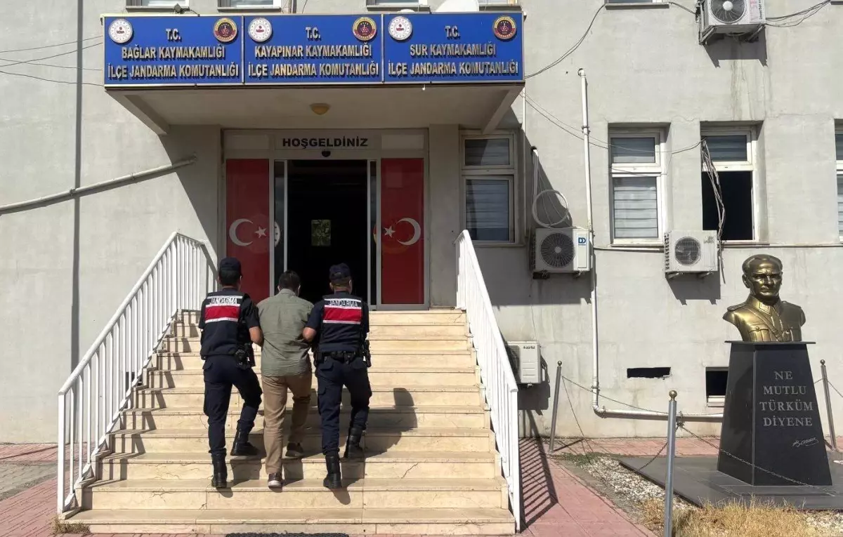 Diyarbakır'da Jandarma Operasyonu: 69 Kişi Yakalandı