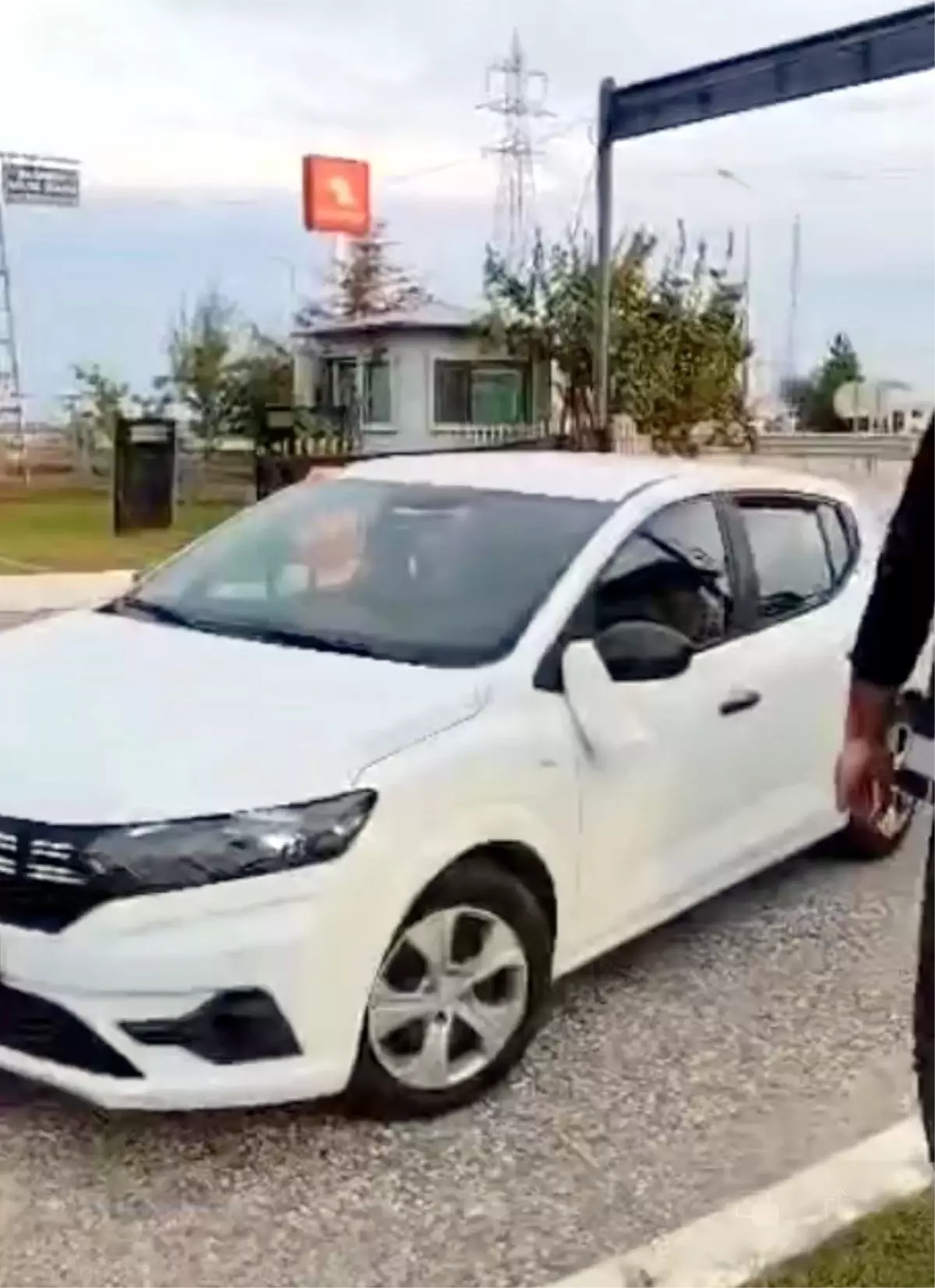 Tekirdağ'da Düğün Konvoyu Kılığında Göçmen Kaçakçılığı