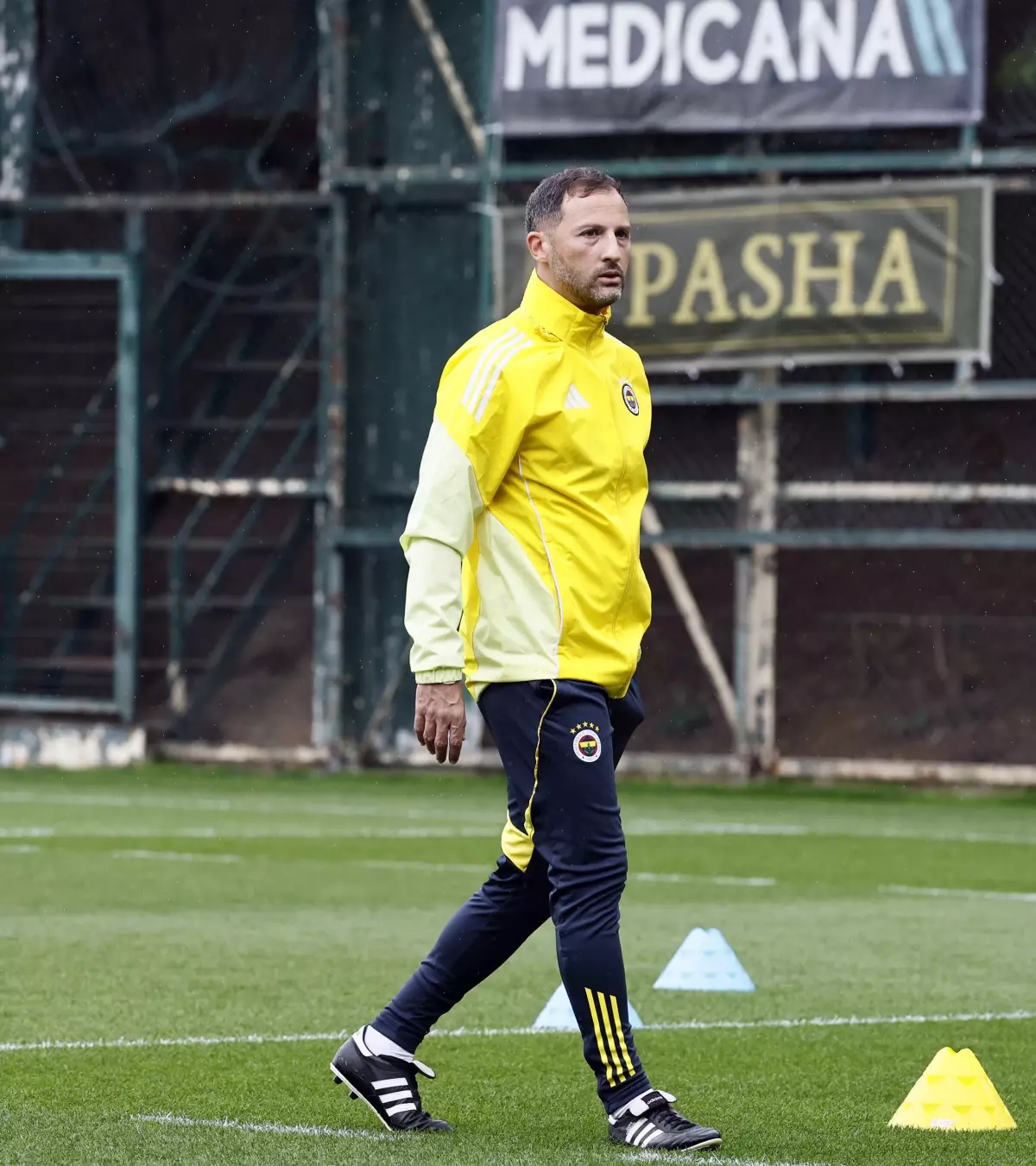 Fenerbahçe, Fatih Karagümrük Maçı Hazırlıklarını Sürdürüyor