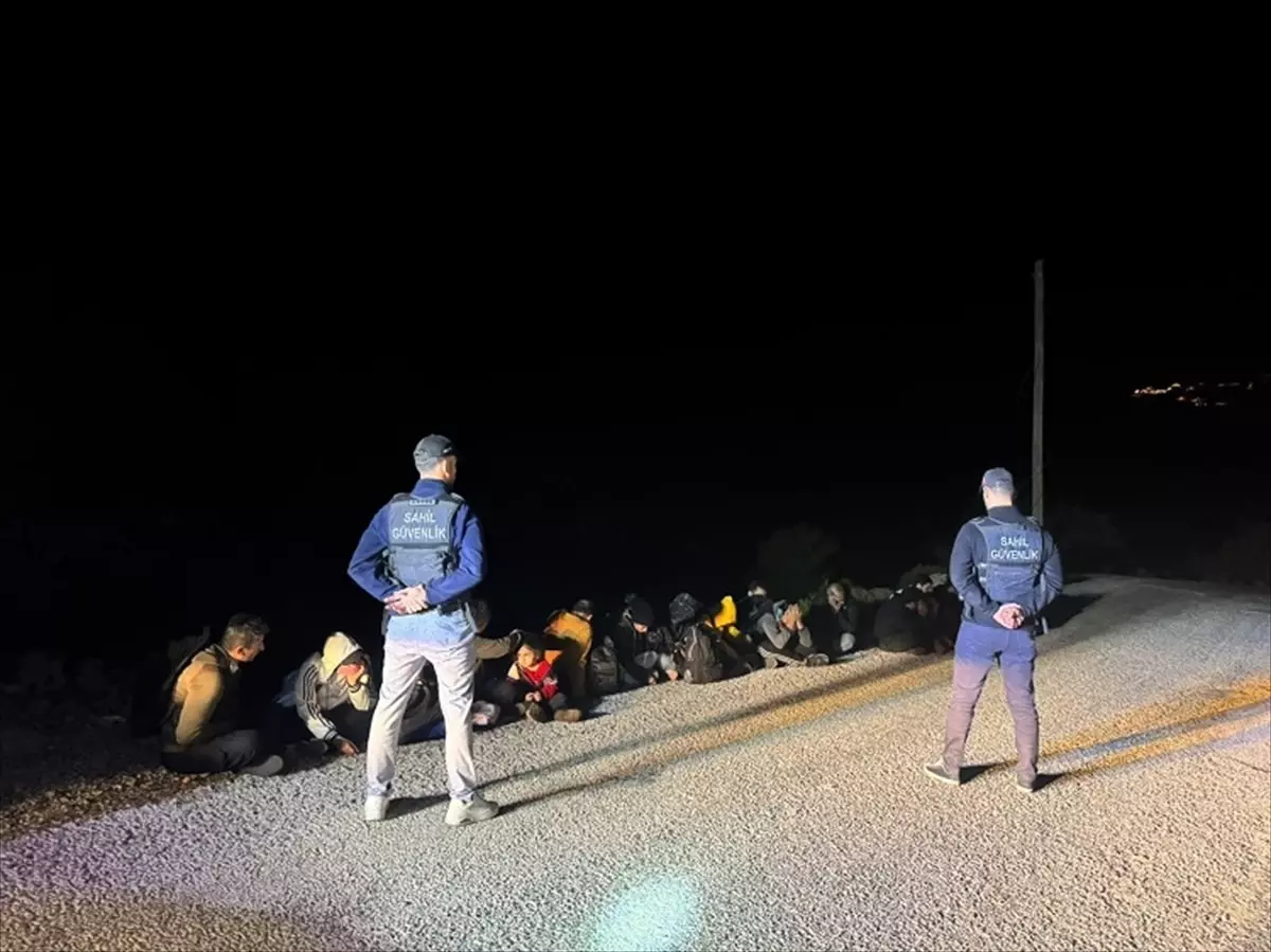 Fethiye'de Düzensiz Göçmenler ve Kaçakçılar Yakalandı
