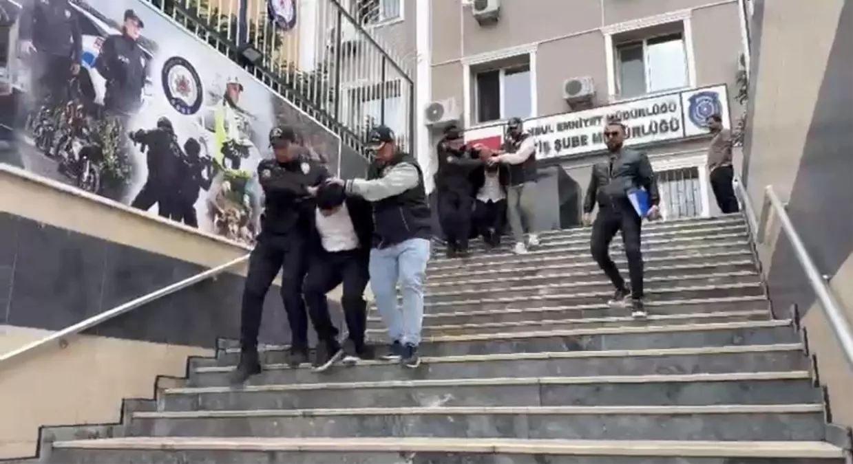 İstanbul'da Kuyumcudan Altın ve Nakit Soygunu: 5 Şüpheli Kars'ta Yakalandı