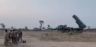 Günlerdir çatışan Pakistan ile Afganistan arasında 48 saatlik ateşkes