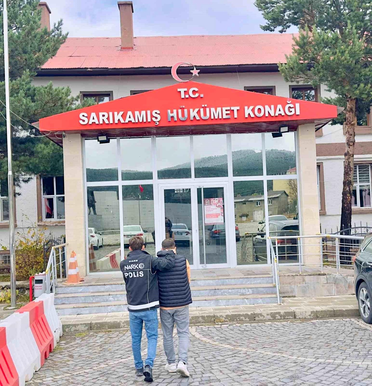 Uzman Çavuş Kars'ta Uyuşturucu ile Yakalandı