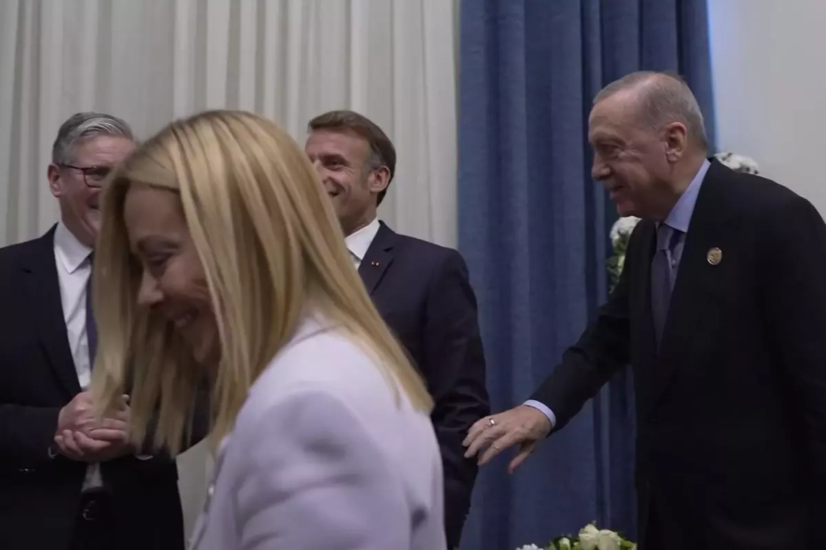 Meloni'nin Erdoğan'a verdiği esprili yanıt dış basında manşet oldu: Birini öldürmek istemiyorum