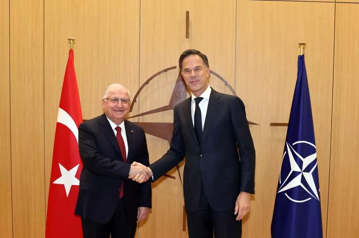 Milli Savunma Bakanı Güler, NATO Genel Sekreteri ile Görüştü