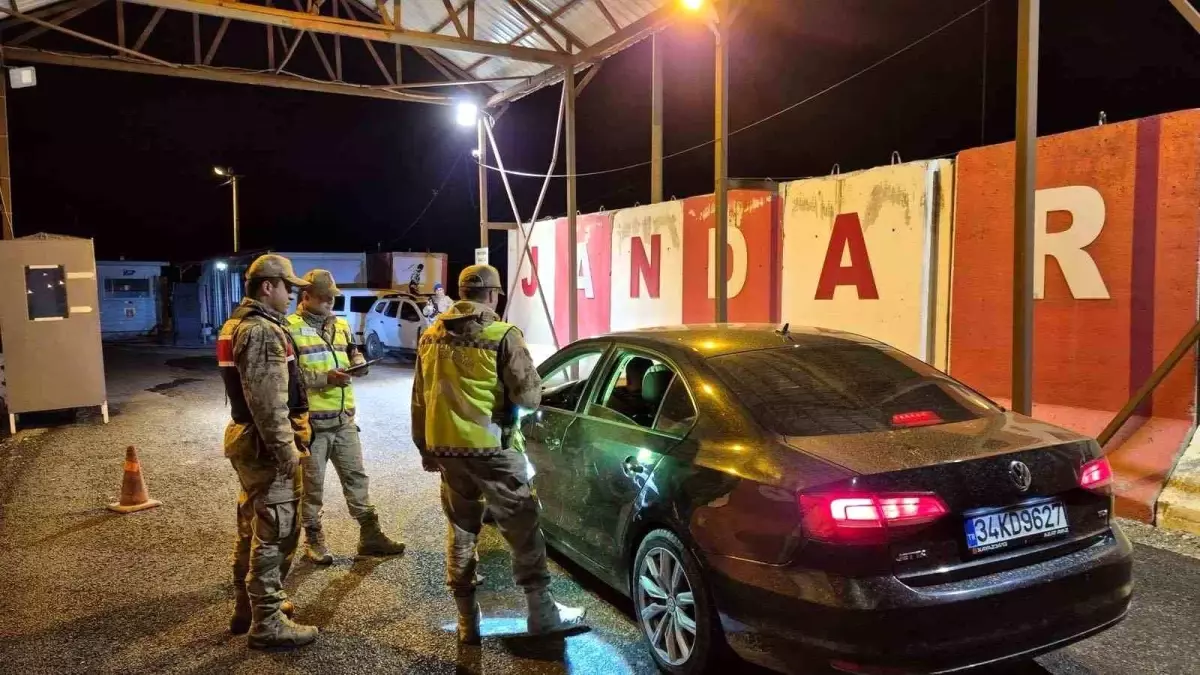 Tatvan'da Geniş Kapsamlı Asayiş Uygulaması Gerçekleştirildi